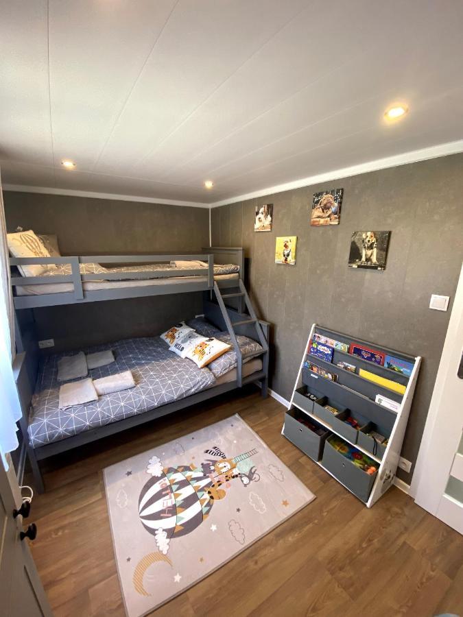 Villa Tiny House à Velké Karlovice Extérieur photo