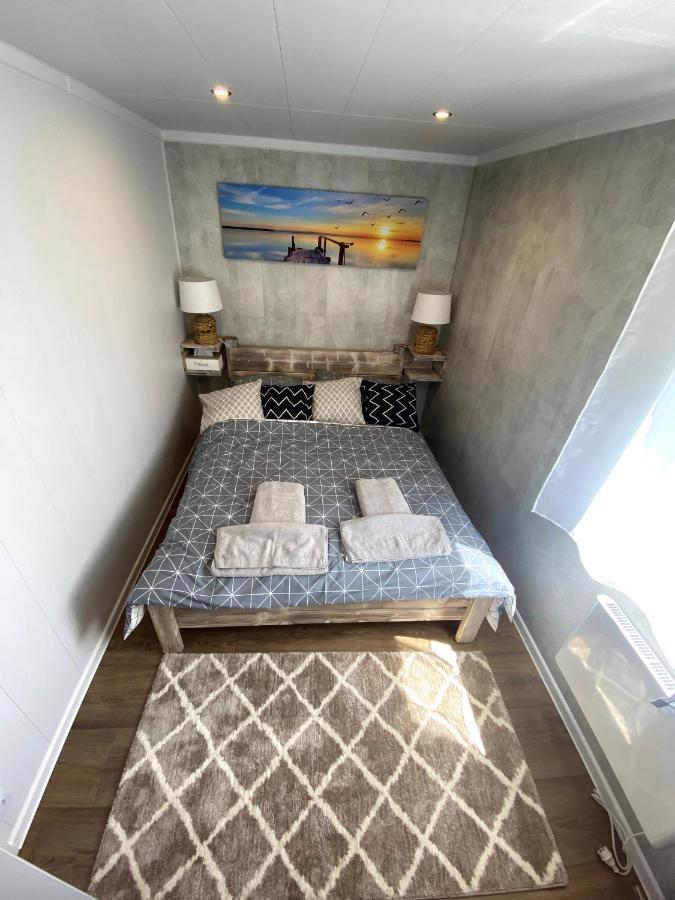 Villa Tiny House à Velké Karlovice Extérieur photo